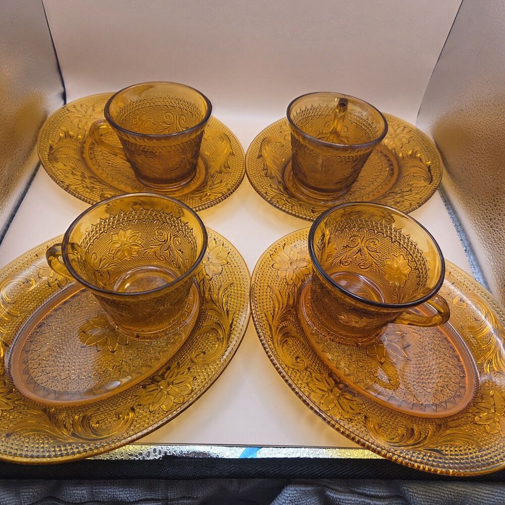 Set of 4 Tiara Exclusives Amber Sandwich Glass Snack Sets Trays & Cups Indiana